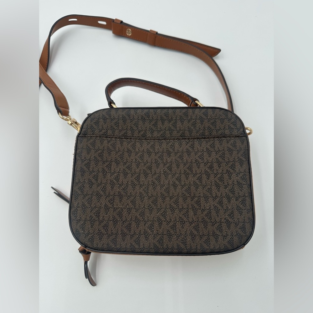 Michael Kors Jet Set Charm Small Logo Crossbody Bag - Picture 4 of 10